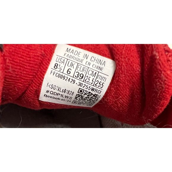 Reebok Forte Lounger Red with White Stripes Rubber Gum sneakers. Size 8.5(W) - Picture 11 of 11